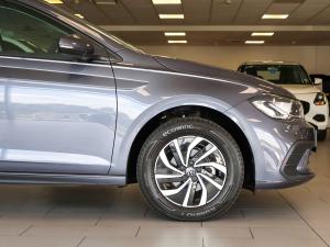 Volkswagen Polo hatch 1.0TSI - Image 7