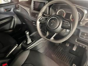 Suzuki Baleno 1.5 GL manual - Image 6
