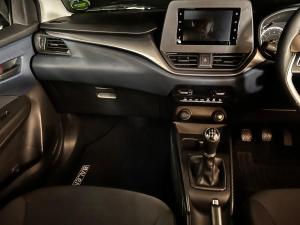 Suzuki Baleno 1.5 GL manual - Image 9