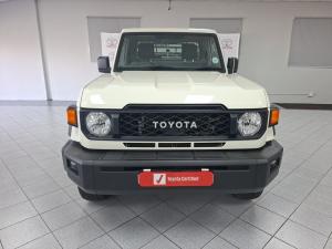 Toyota Land Cruiser 79 2.8GD-6 single cab auto - Image 4