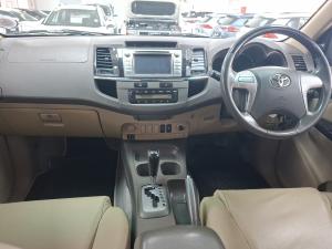 Toyota Fortuner 3.0D-4D Ltd edition auto - Image 6
