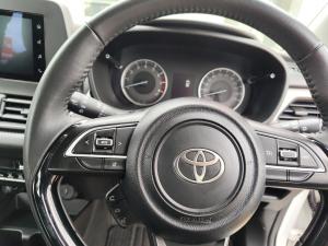 Toyota Starlet Cross 1.5 XS auto - Image 9