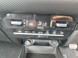 Toyota Starlet Cross 1.5 XS auto - Image 16