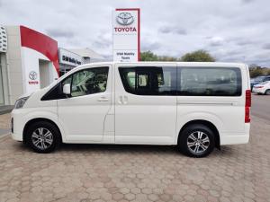 Toyota Quantum 2.8 LWB bus 11-seater GL - Image 24