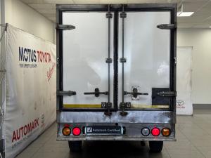 Toyota Hilux 2.5D-4D S - Image 5
