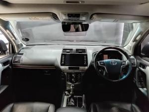 Toyota Land Cruiser Prado 2.8GD VX-L - Image 6