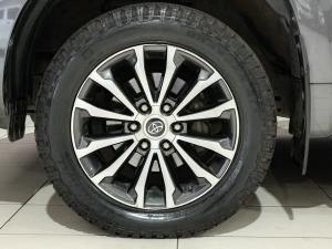 Toyota Land Cruiser Prado 2.8GD VX-L - Image 9