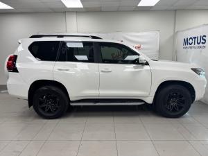 Toyota Land Cruiser Prado 2.8GD VX-L - Image 3