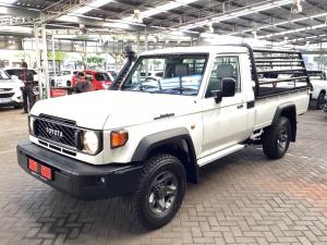 Toyota Land Cruiser 79 4.5D-4D LX V8 single cab - Image 14