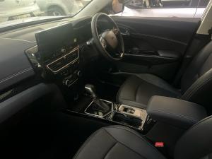 Mahindra XUV 3XO 1.2T AX7L - Image 7