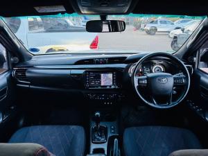 Toyota Hilux 2.8GD-6 double cab 4x4 Legend 50 auto - Image 6