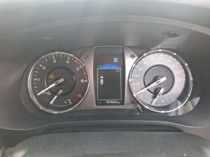 Toyota Hilux 2.4GD-6 double cab 4x4 Raider X auto - Image 11
