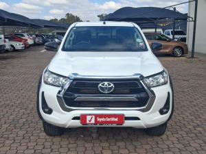 Toyota Hilux 2.4GD-6 double cab 4x4 Raider X auto - Image 4