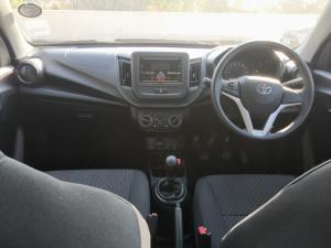 Toyota Vitz 1.0 - Image 6