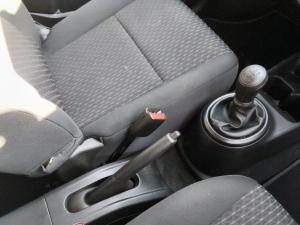 Toyota Vitz 1.0 - Image 12