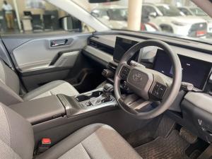 Toyota RAV4 2.5 GX Hybrid CVT E-FOUR - Image 8