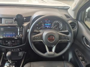 Nissan Navara 2.5DDTI PRO-4X 4X4 automatic D/C - Image 11