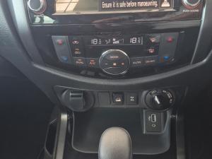 Nissan Navara 2.5DDTI PRO-4X 4X4 automatic D/C - Image 13