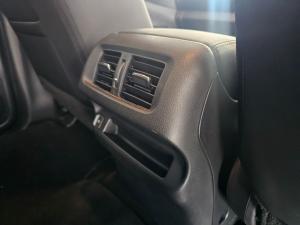 Nissan Navara 2.5DDTI PRO-2X automatic D/C - Image 9