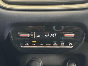 Suzuki Baleno 1.5 GL - Image 11