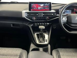 Peugeot Landtrek 1.9D AllureD/C automatic - Image 10