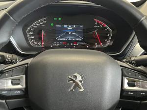 Peugeot Landtrek 1.9D AllureD/C automatic - Image 9