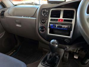 Hyundai H100 2.6DF/C Chassis Cab - Image 11