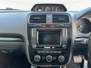 Volkswagen Scirocco 2.0TSI Highline auto - Image 12