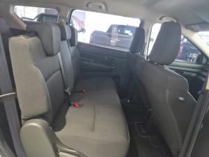 Suzuki Ertiga 1.5 GA - Image 9