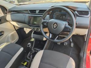 Renault Triber 1.0 Expression - Image 5