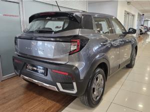 Mahindra XUV 3XO 1.2T MX3 auto - Image 9