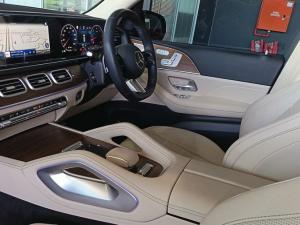 Mercedes-Benz GLS GLS450d 4Matic - Image 18