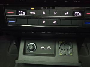 Volkswagen Touareg V6 TDI Elegance - Image 13