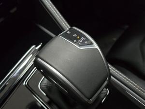 Volkswagen Touareg V6 TDI Elegance - Image 18