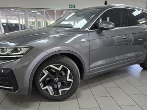Volkswagen Touareg V6 TDI Elegance - Image 2