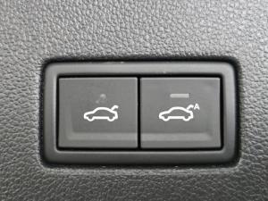 Volkswagen Touareg V6 TDI Elegance - Image 8