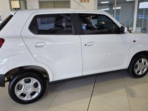 Suzuki S-Presso 1.0 GL+ - Image 13