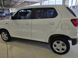 Suzuki S-Presso 1.0 GL+ - Image 4
