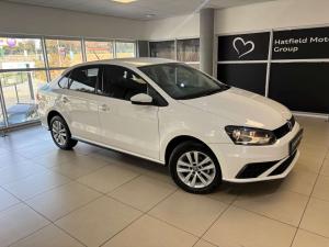 Volkswagen Polo sedan 1.4 Trendline - Image 1