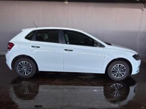 Volkswagen Polo hatch 1.0TSI Trendline - Image 4