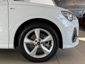 Audi Q3 40TFSI quattro S line - Image 7