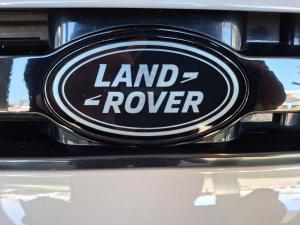 Land Rover Defender 110 D250 X-Dynamic SE - Image 29