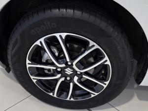 Suzuki Swift 1.2 GLX manual - Image 5