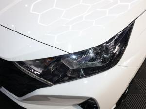 Hyundai i20 1.2 Motion - Image 9