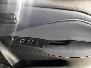Suzuki Baleno 1.5 GL manual - Image 6