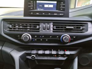 Peugeot Landtrek 1.9TD double cab Professional - Image 8