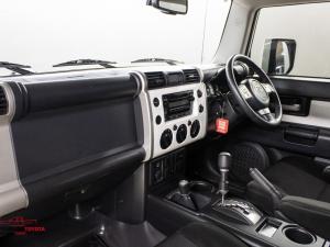 Toyota FJ Cruiser FJ Cruiser - Image 7