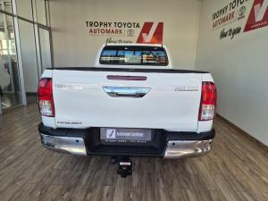 Toyota Hilux 2.4GD-6 Xtra cab Raider manual - Image 5