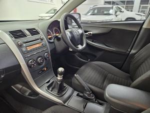 Toyota Corolla 1.6 Professional - Image 7