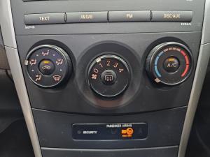 Toyota Corolla 1.6 Professional - Image 11